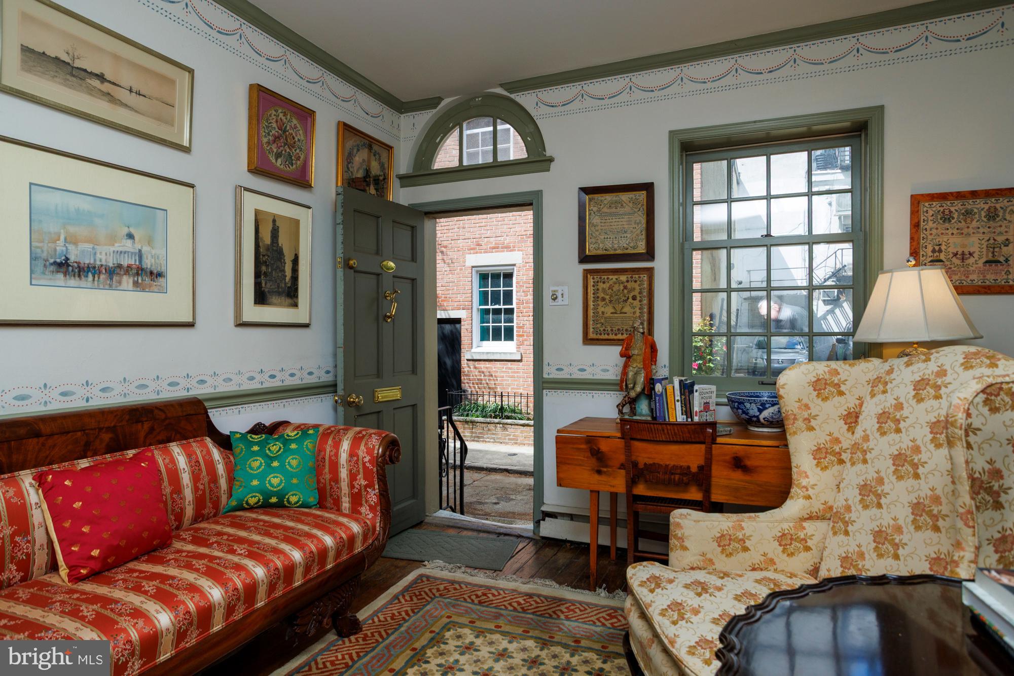 WASHINGTON SQ WEST - Residential