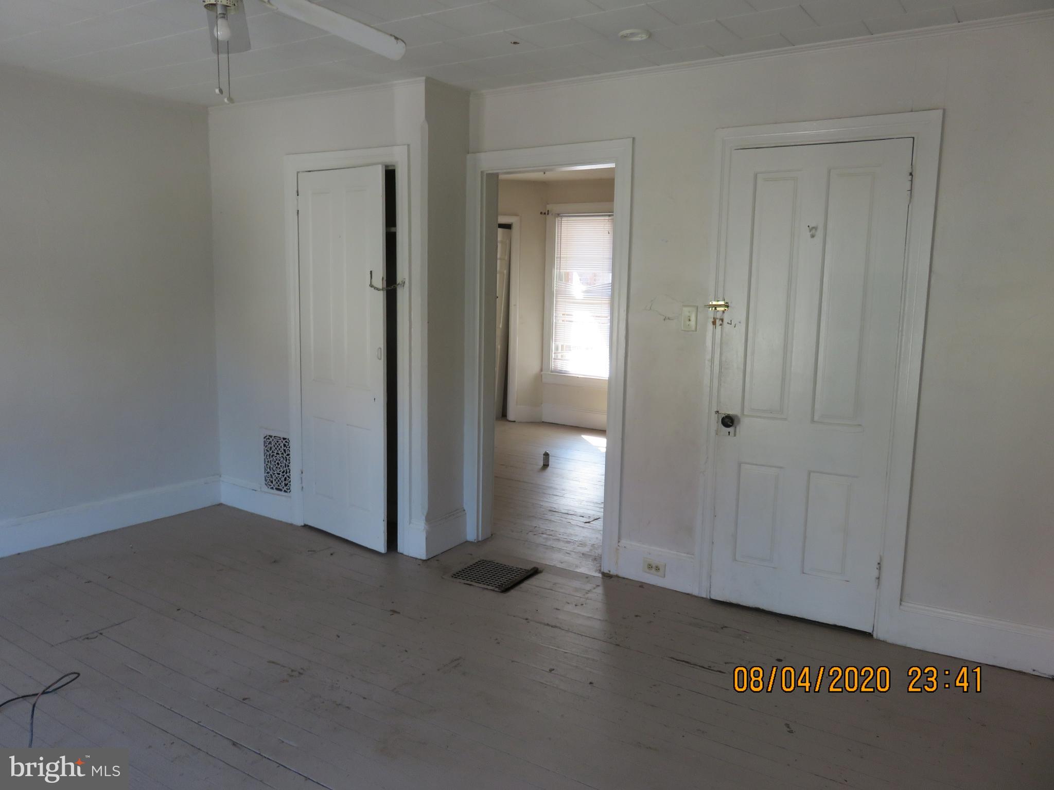 WEST YORK - Residential