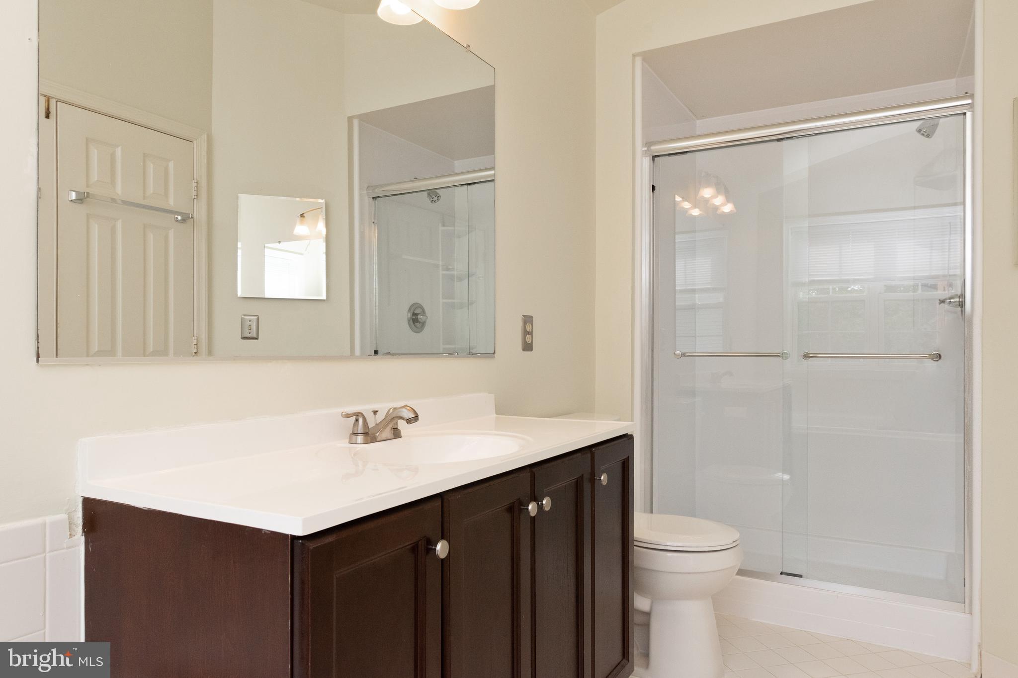 WOODVIEW VILLAGE WEST - Residential Lease