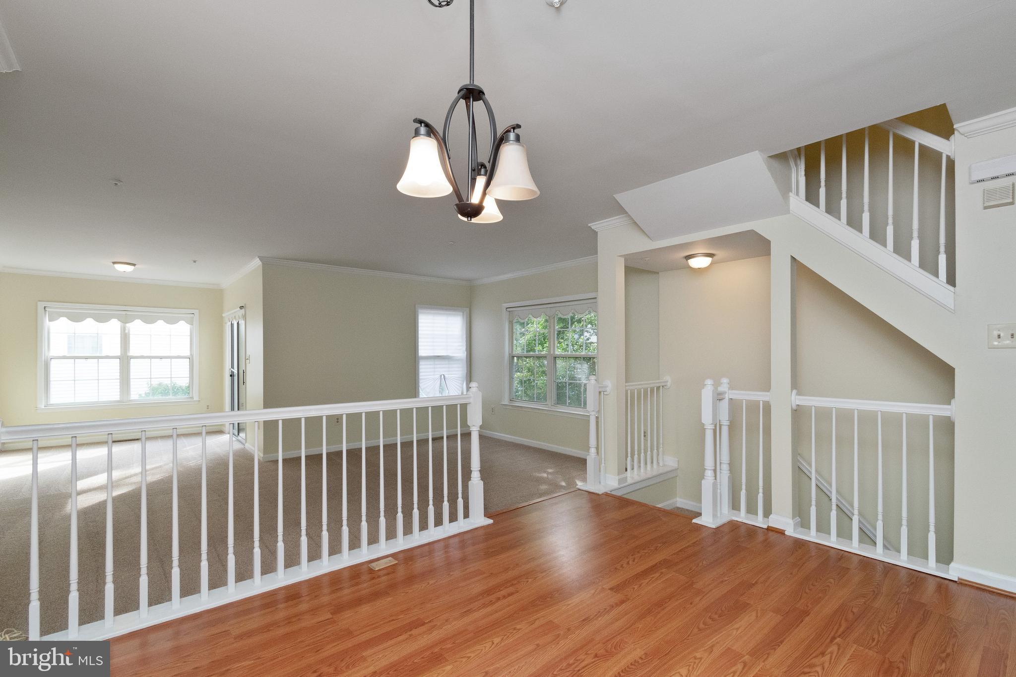 WOODVIEW VILLAGE WEST - Residential Lease