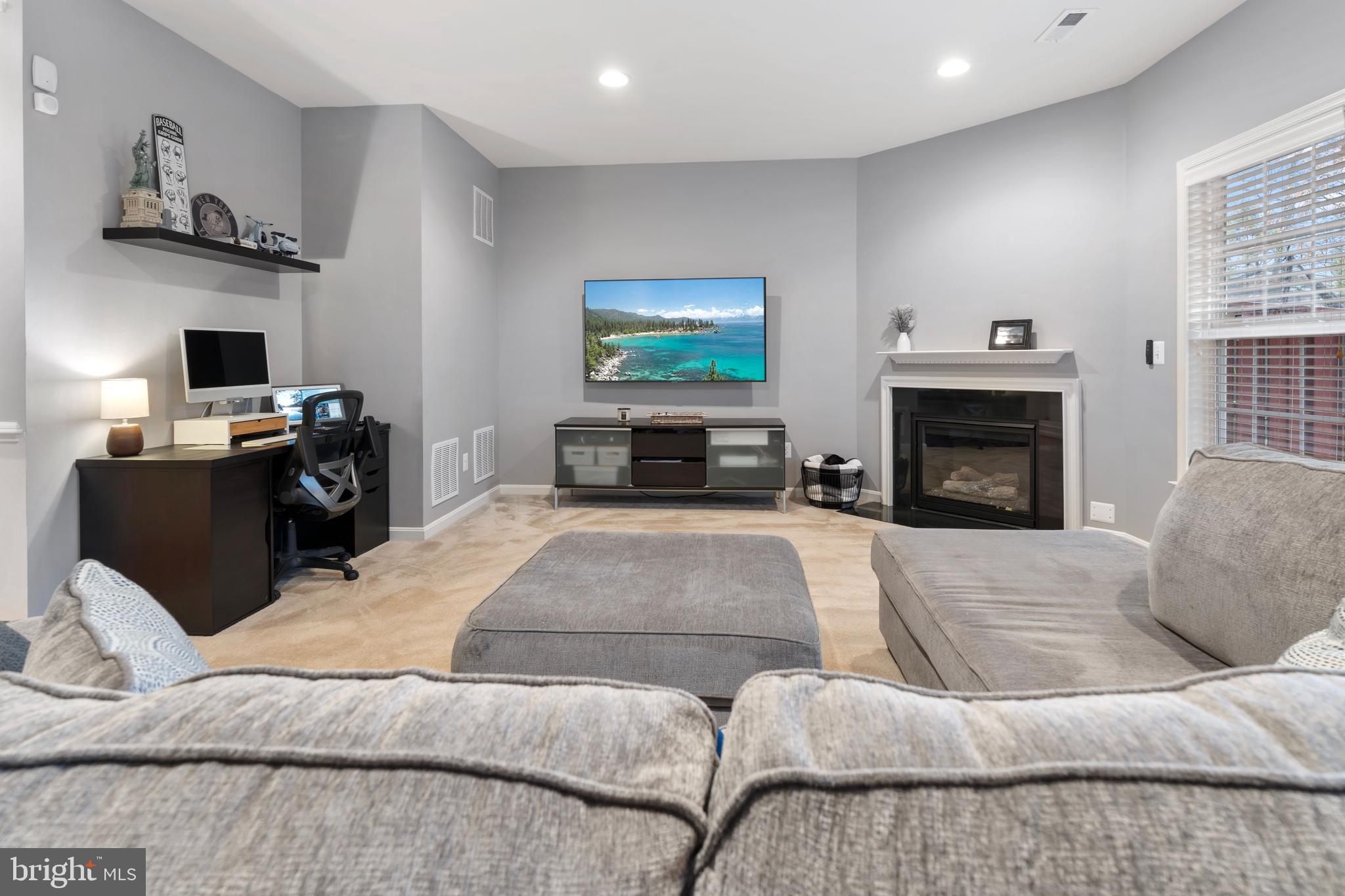 BELMONT TRACE - Residential