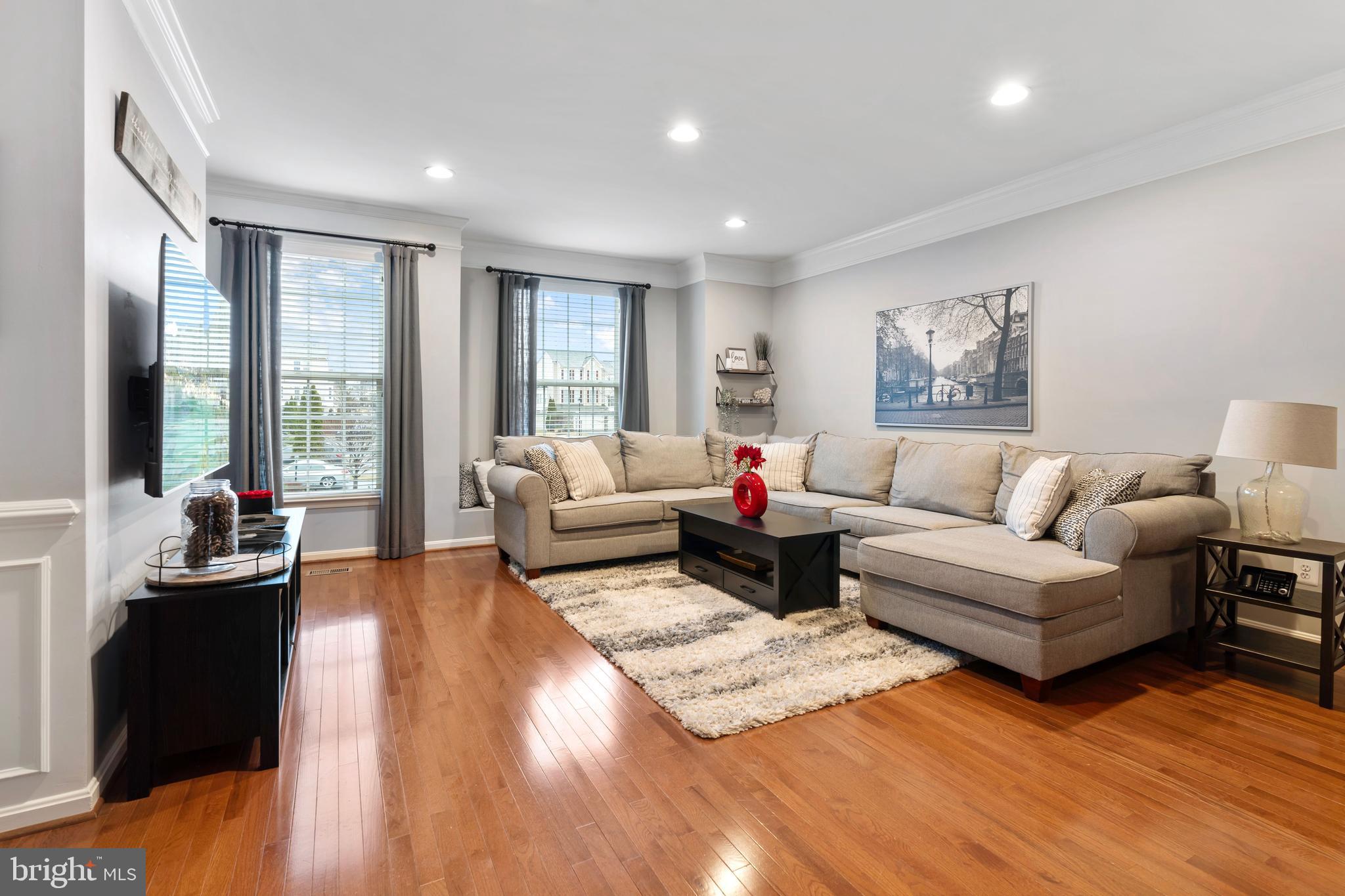 BELMONT TRACE - Residential