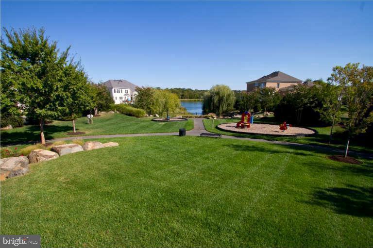 BELMONT TRACE - Residential