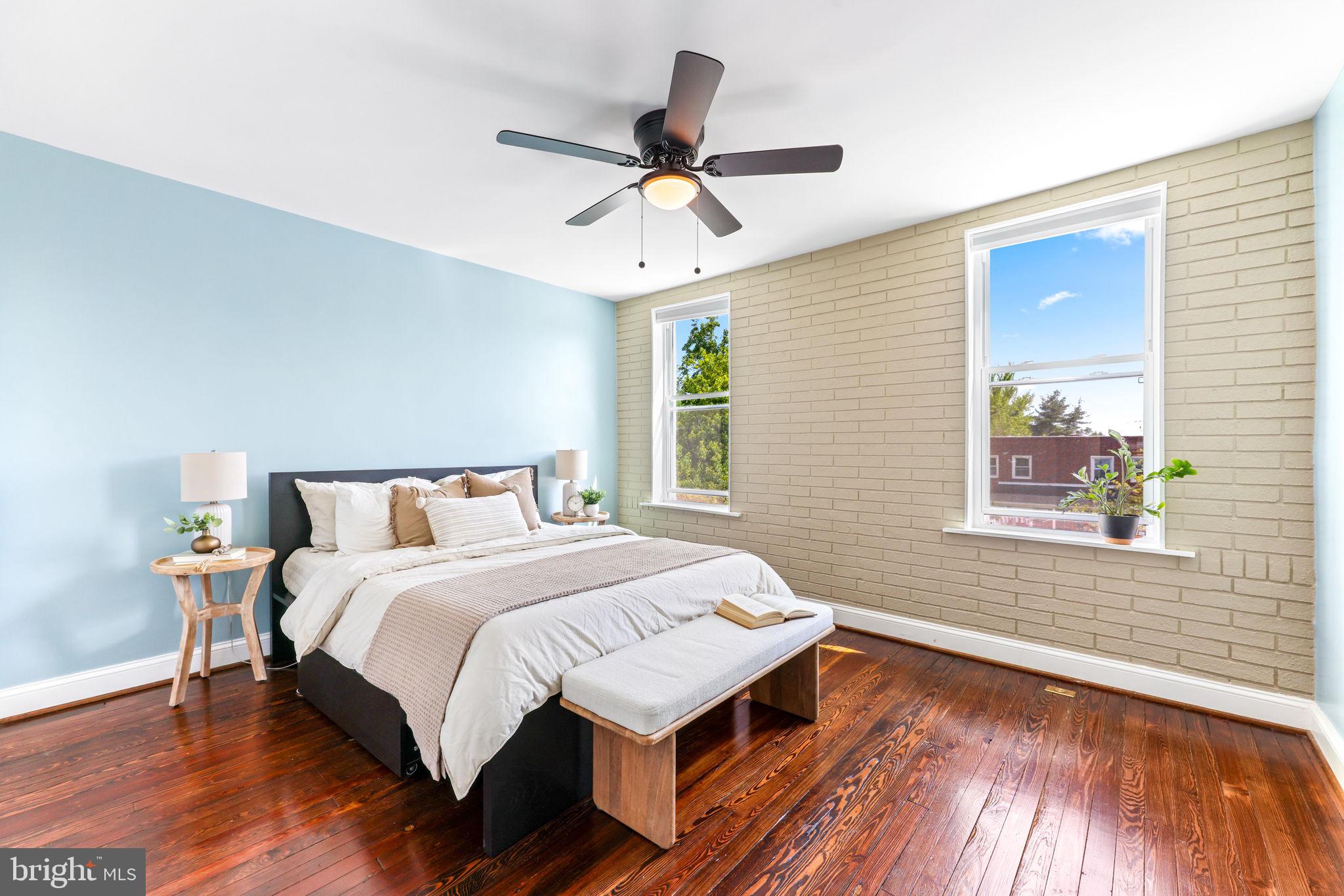 WYMAN PARK HAMPDEN - Residential