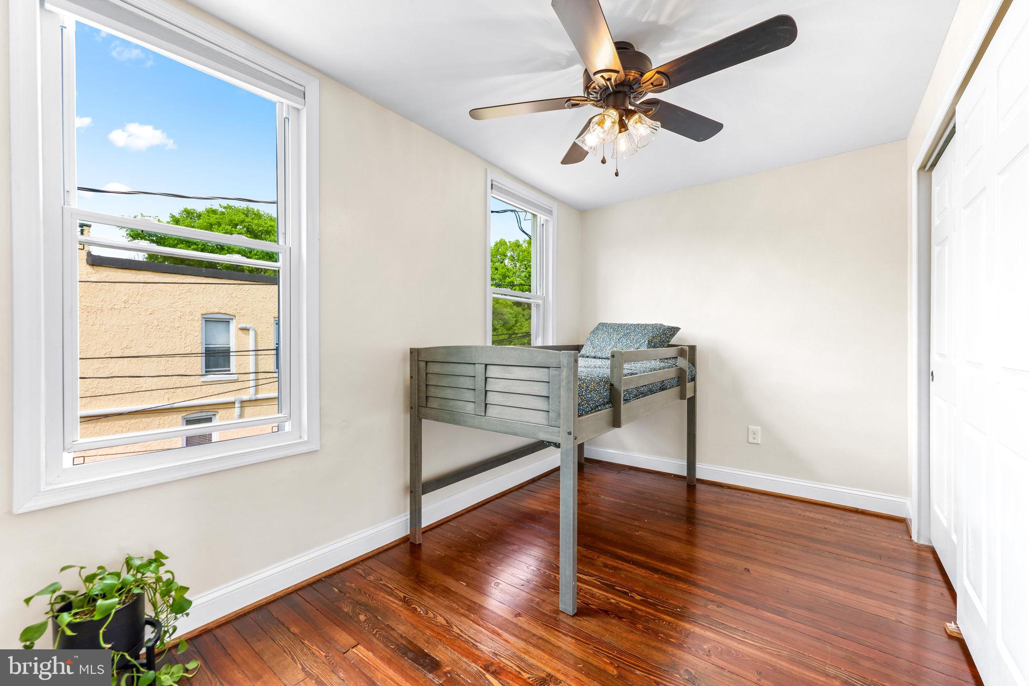 WYMAN PARK HAMPDEN - Residential