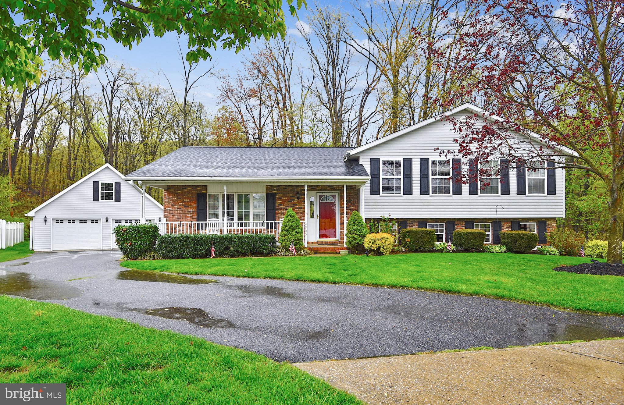 CROSSROADS OVERLOOK - Residential