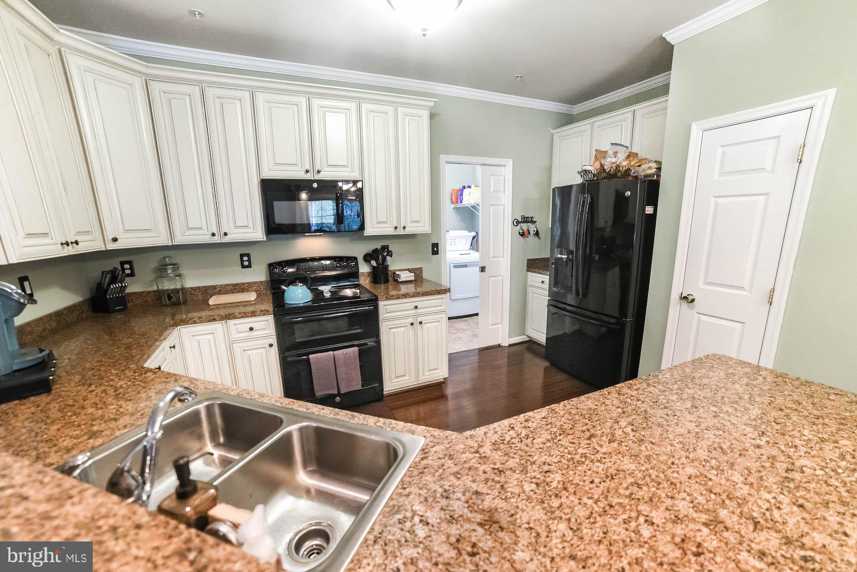 BEN OAKS - Residential