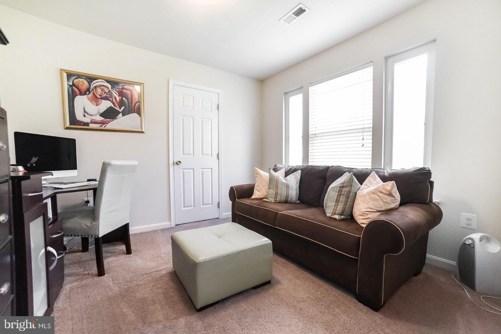 BEN OAKS - Residential