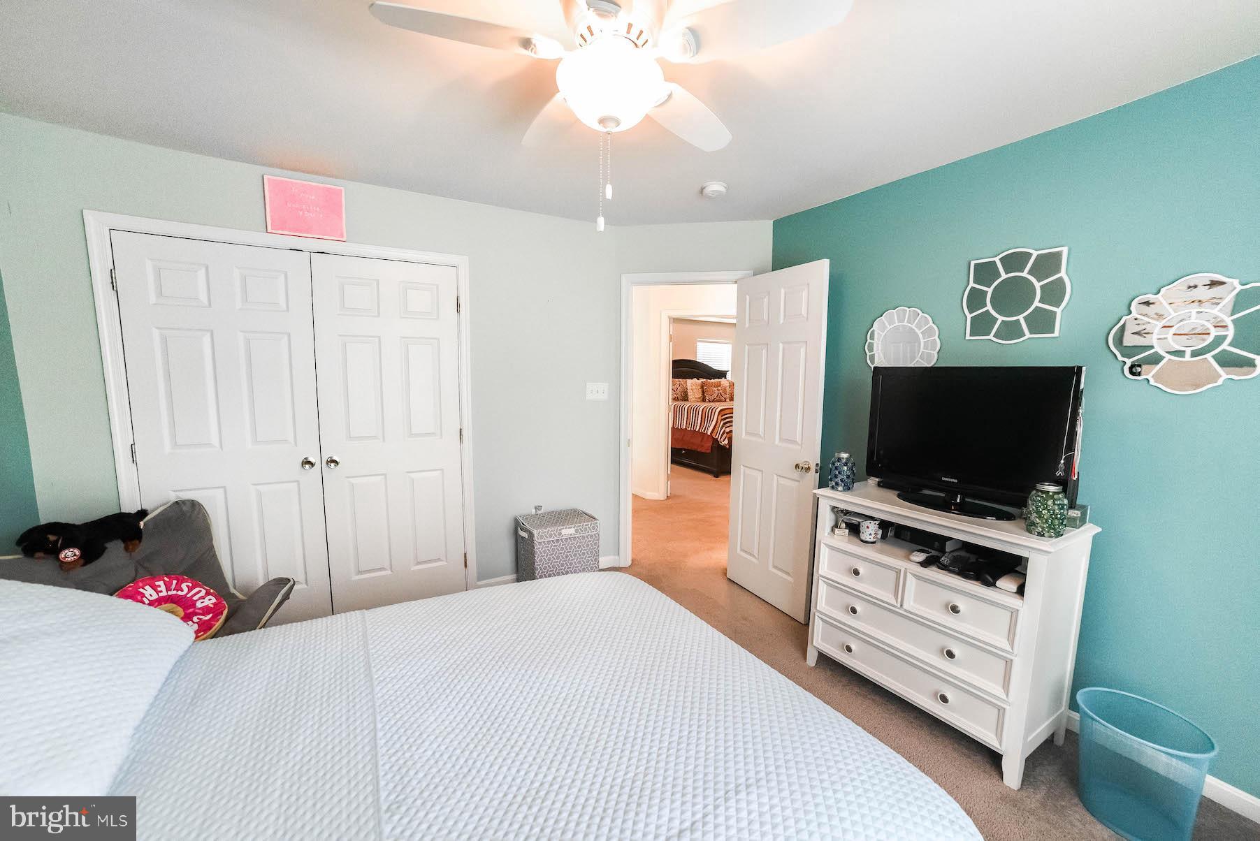 BEN OAKS - Residential