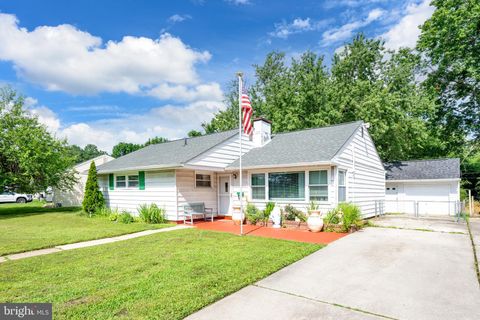 Photo of 7 Gainor Road, NEW CASTLE, DE 19720 (MLS # DENC2085390)