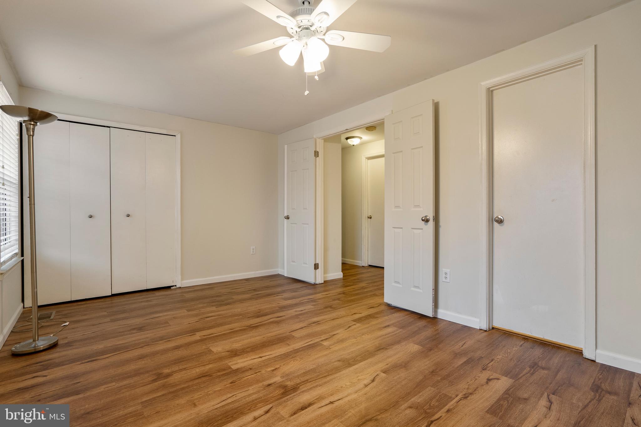 LAKE VILLAGE MANOR - Residential Lease