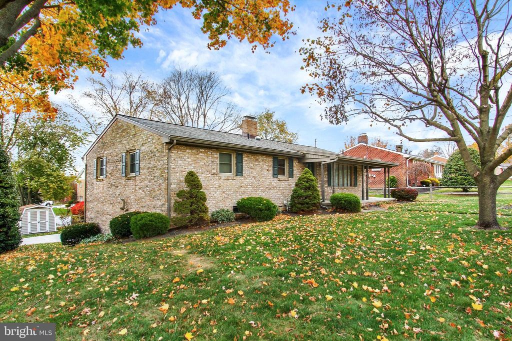 Photo of 117 Hirtland Avenue, HANOVER, PA 17331 (MLS # PAYK2093860)