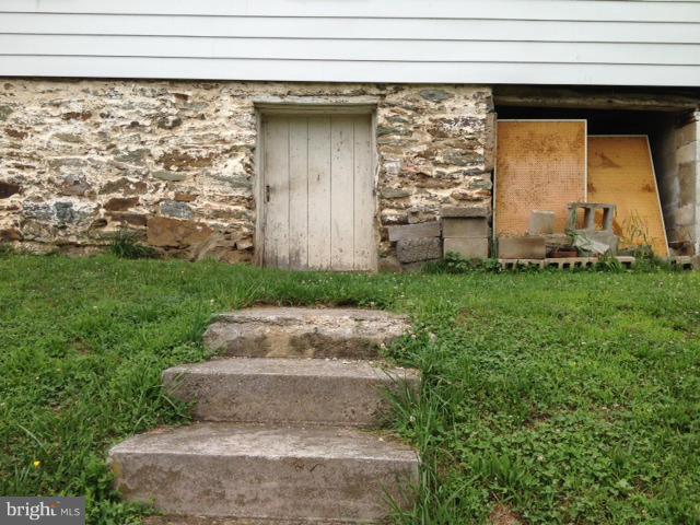 NONE AVAILABLE - Land