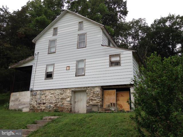 NONE AVAILABLE - Land