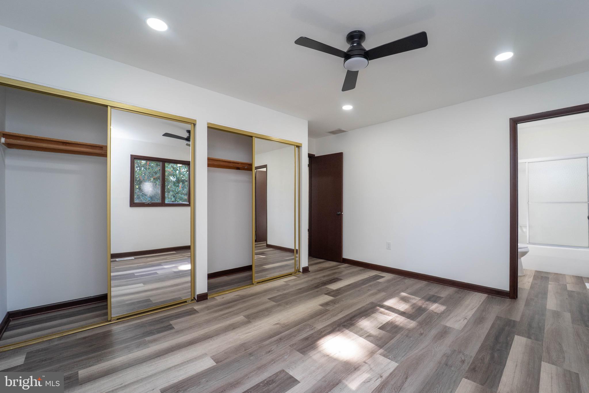 ROMANCOKE ON THE BAY - Residential