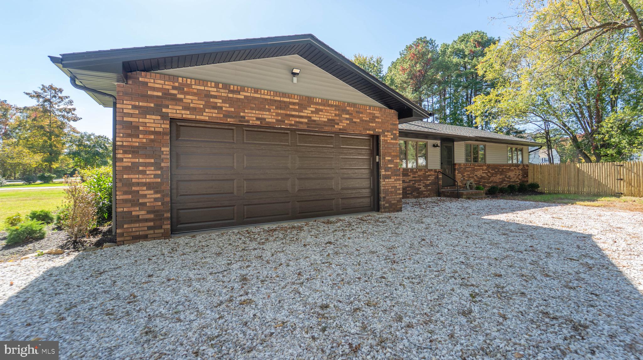 ROMANCOKE ON THE BAY - Residential