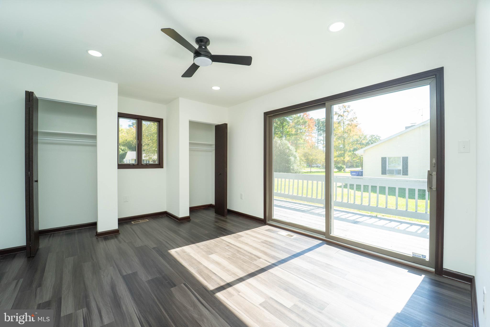 ROMANCOKE ON THE BAY - Residential