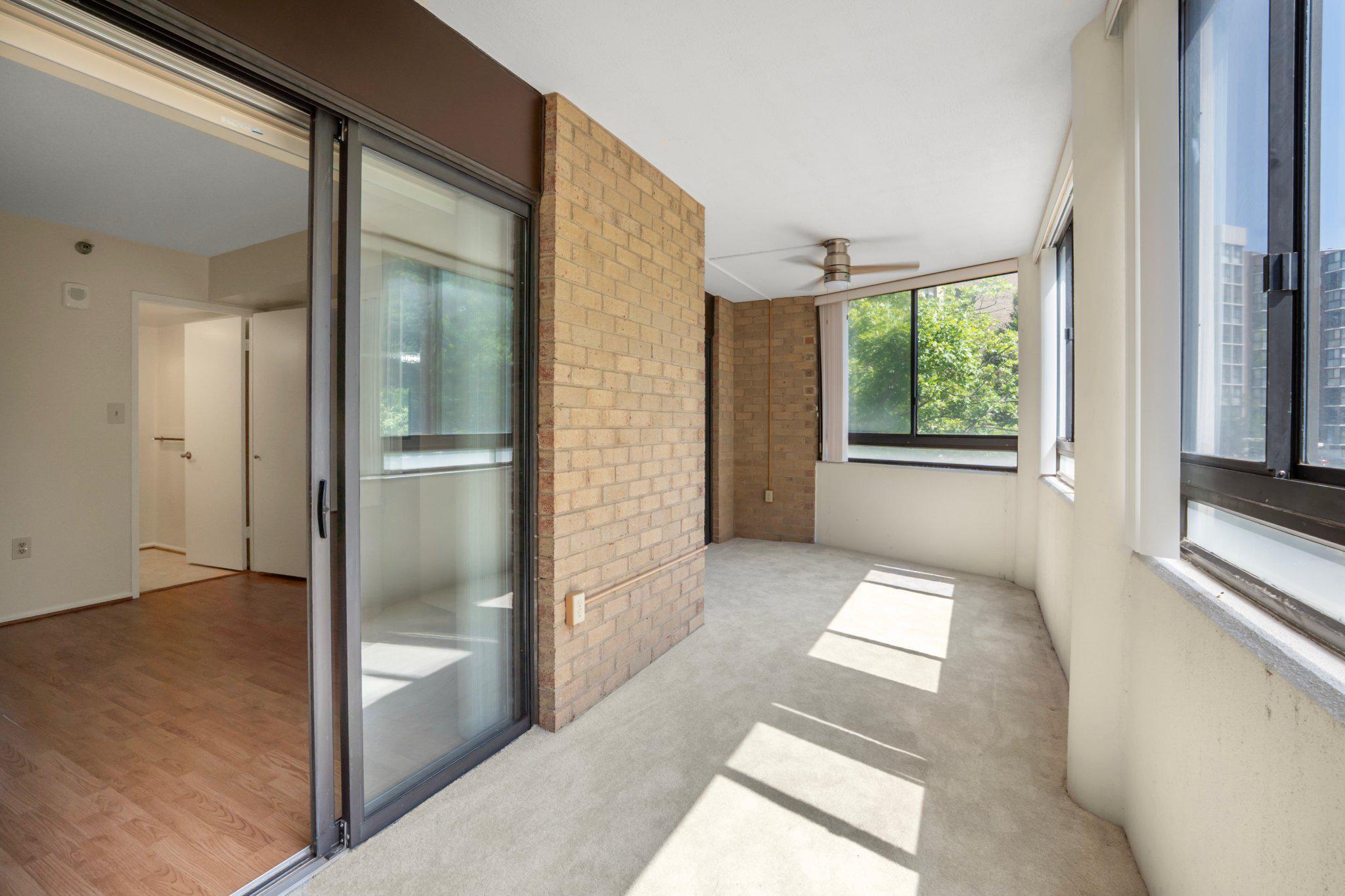 15115 INTERLACHEN DRIVE 112