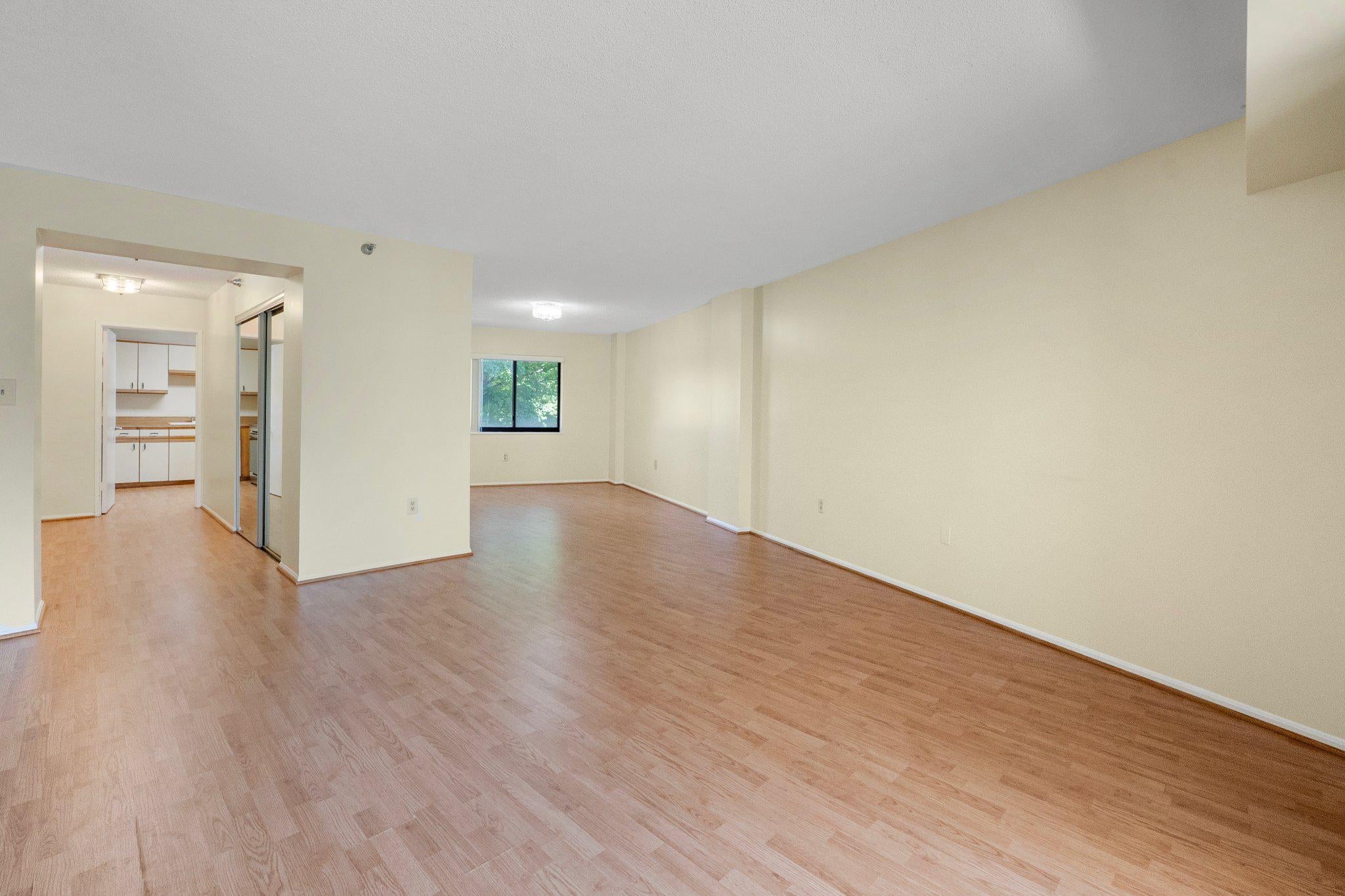 15115 INTERLACHEN DRIVE 112