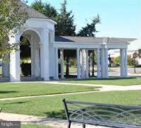 SOUTH RIDING - Residential Lease