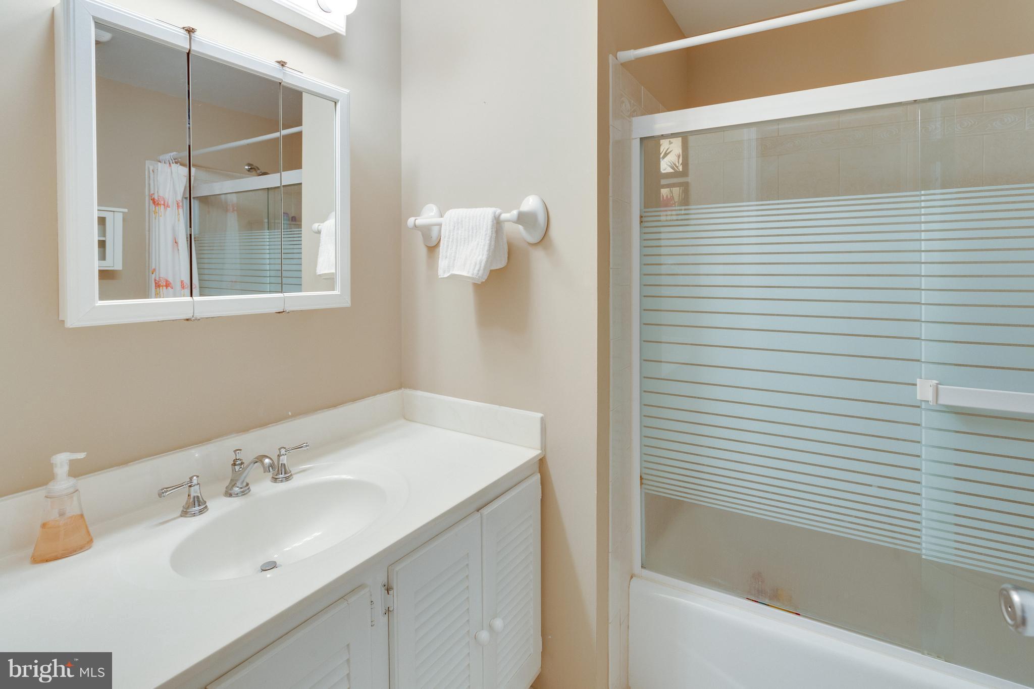 FOX LAIR - Residential