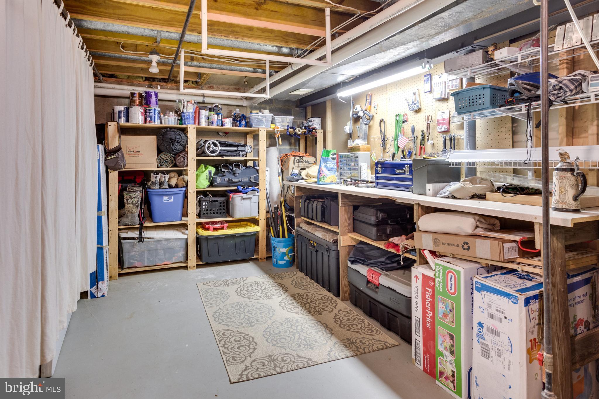 FOX LAIR - Residential