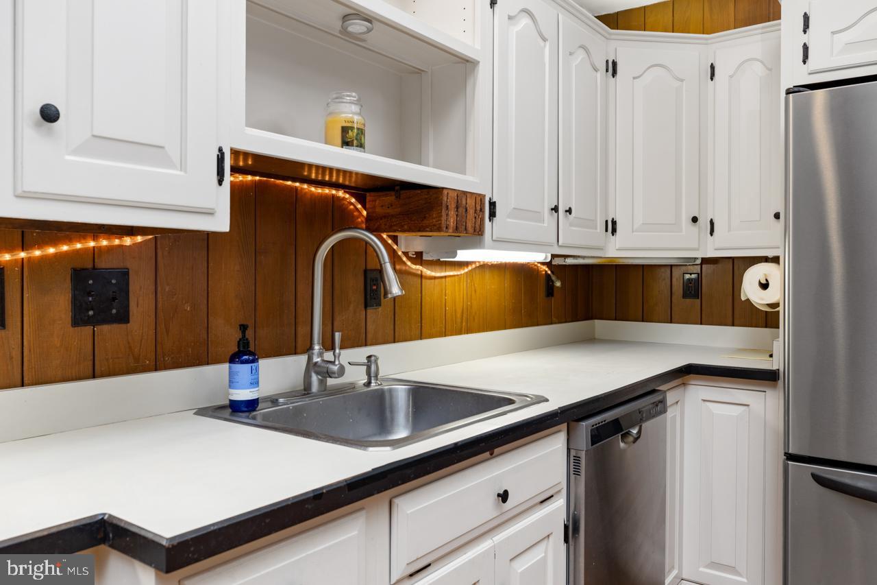 WINTERGREEN DEVILS KNOB - Residential