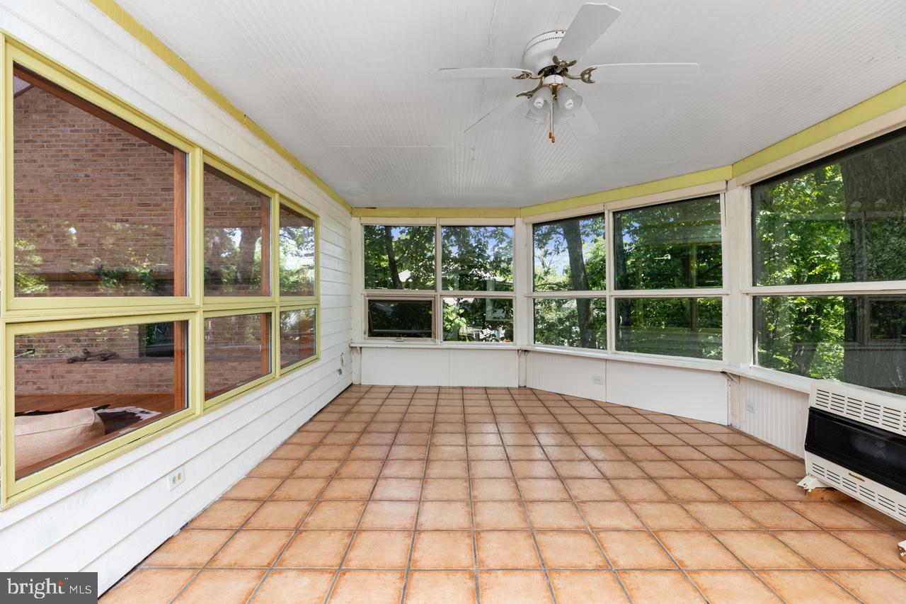 WINTERGREEN DEVILS KNOB - Residential