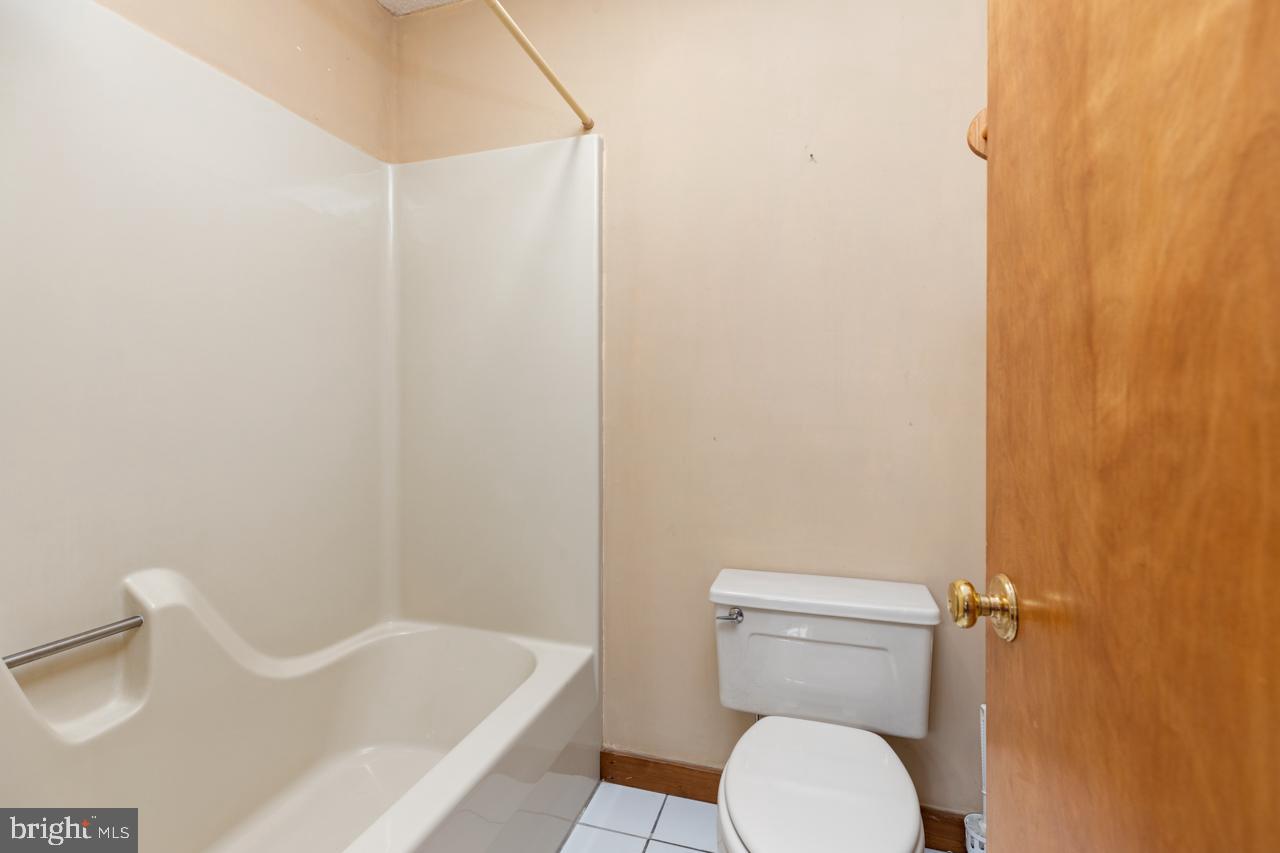 WINTERGREEN DEVILS KNOB - Residential