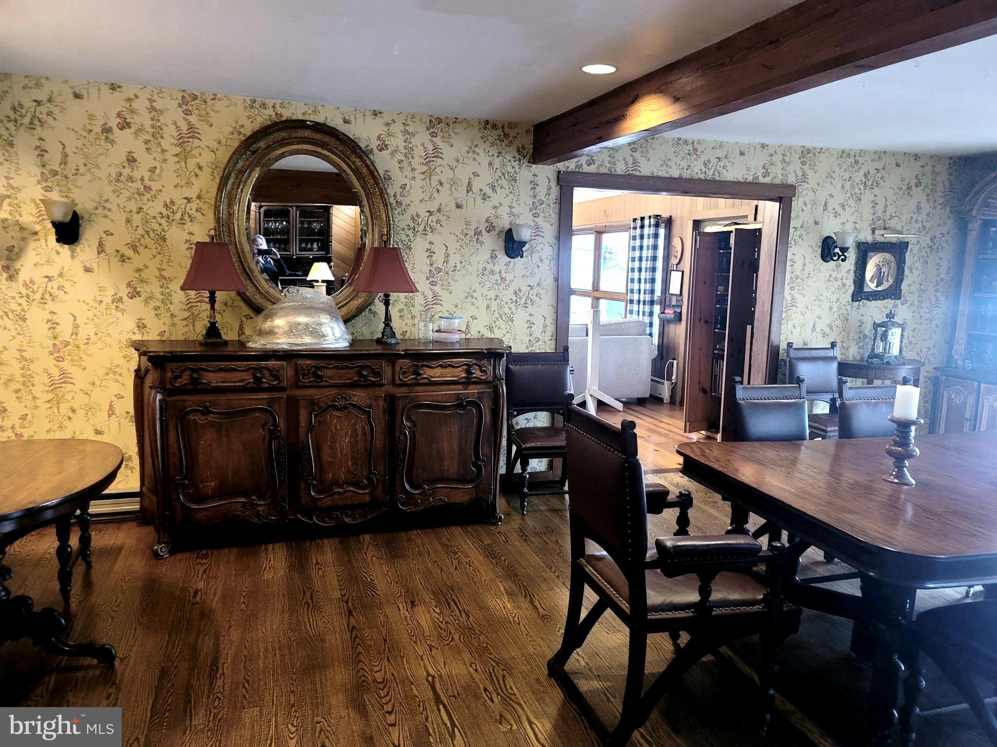 WINTERGREEN DEVILS KNOB - Residential