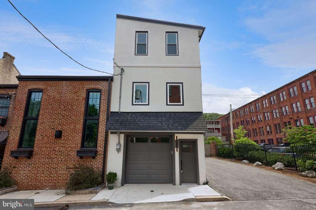 Photo of 234 E Fulton Street, LANCASTER, PA 17602 (MLS # PALA2090774)