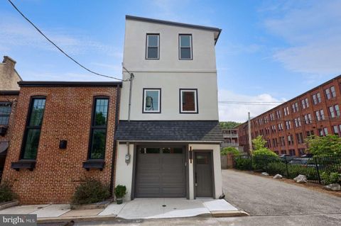 Townhouse For Sale - 234 E Fulton Street<br/> LANCASTER, PA 17602