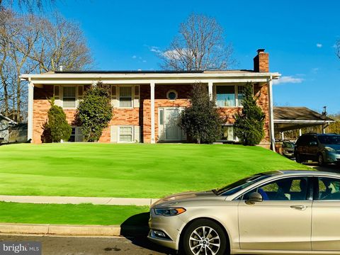 8502 WACO DRIVE FORT WASHINGTON MD 20744