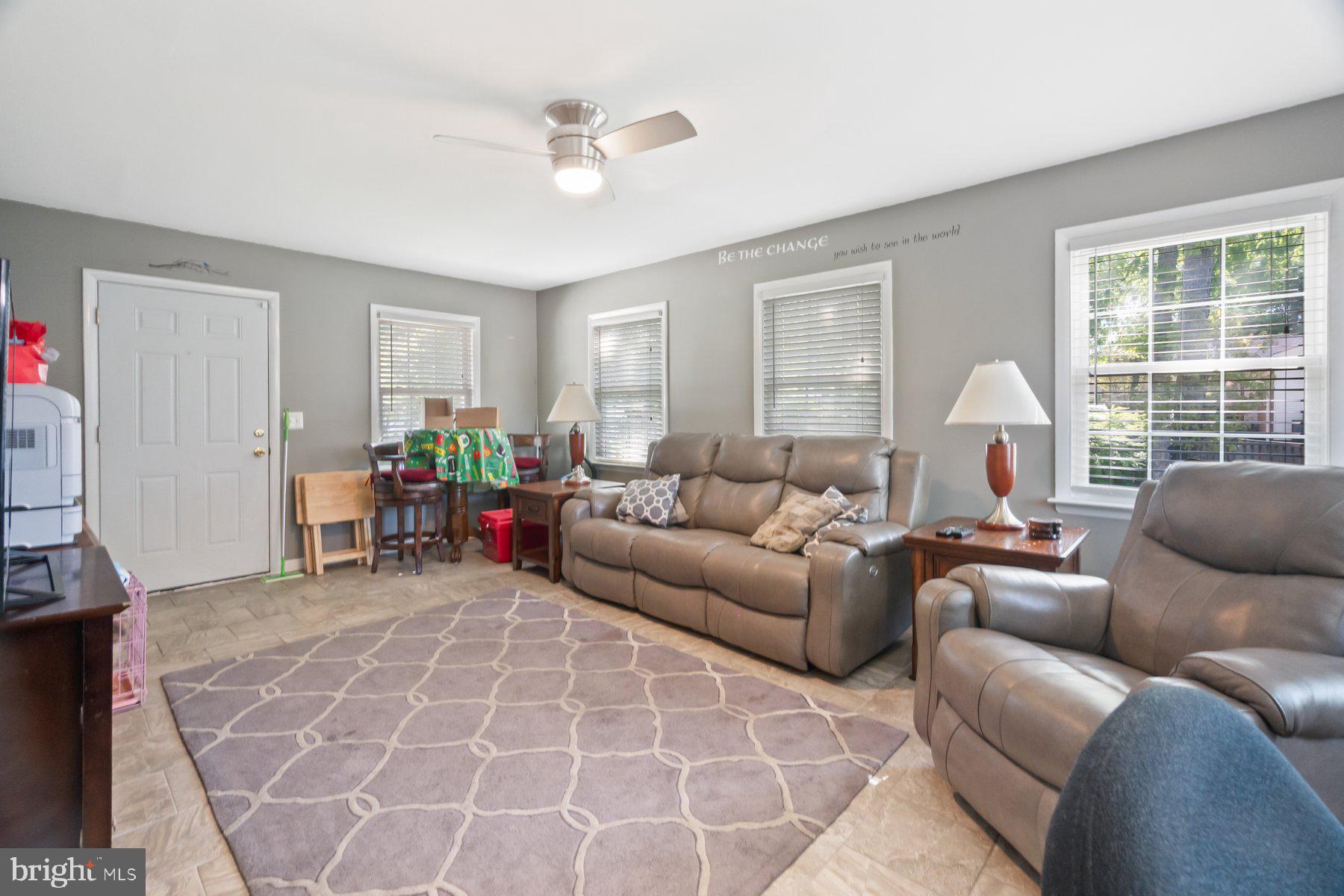 OAKLAWN - Residential