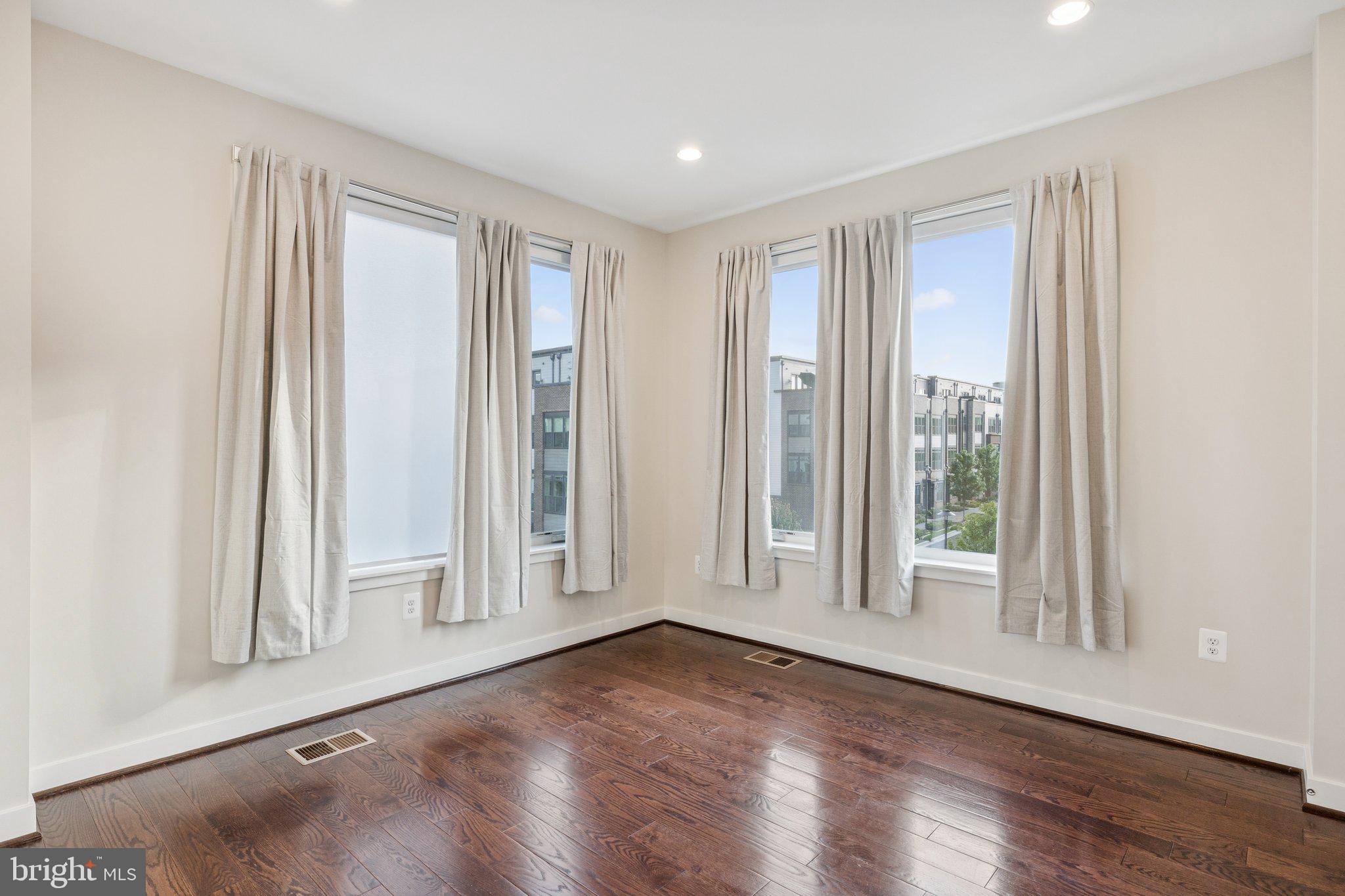 WESTSIDE AT SHADY GROVE - Residential