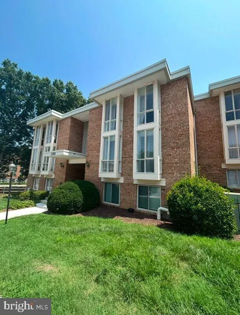 5701 Indian Court Unit 8, Alexandria, VA 22303 - MLS#: VAFX2220664