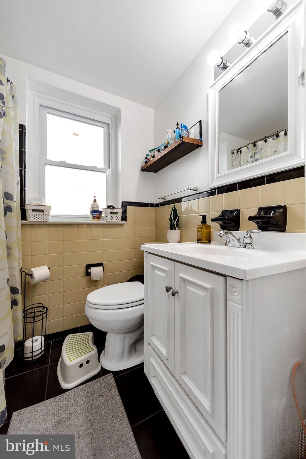 DREXEL PARK GARDEN - Residential Lease