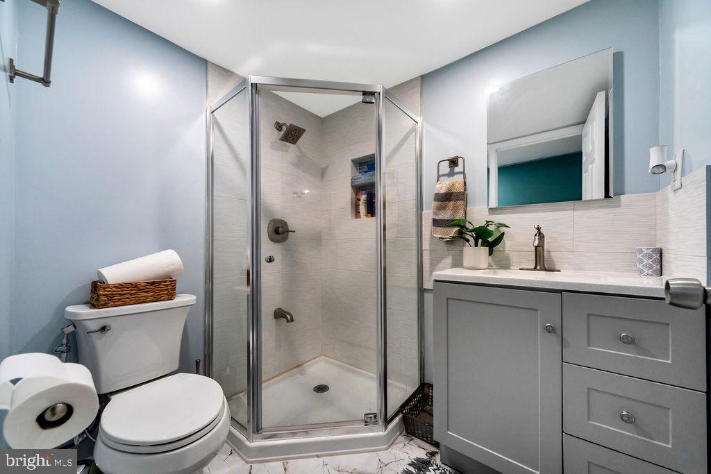 DREXEL PARK GARDEN - Residential Lease