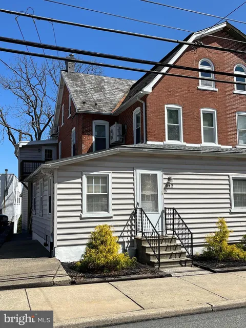 542 Main Street, Pennsburg, PA MLS: PAMC2134714