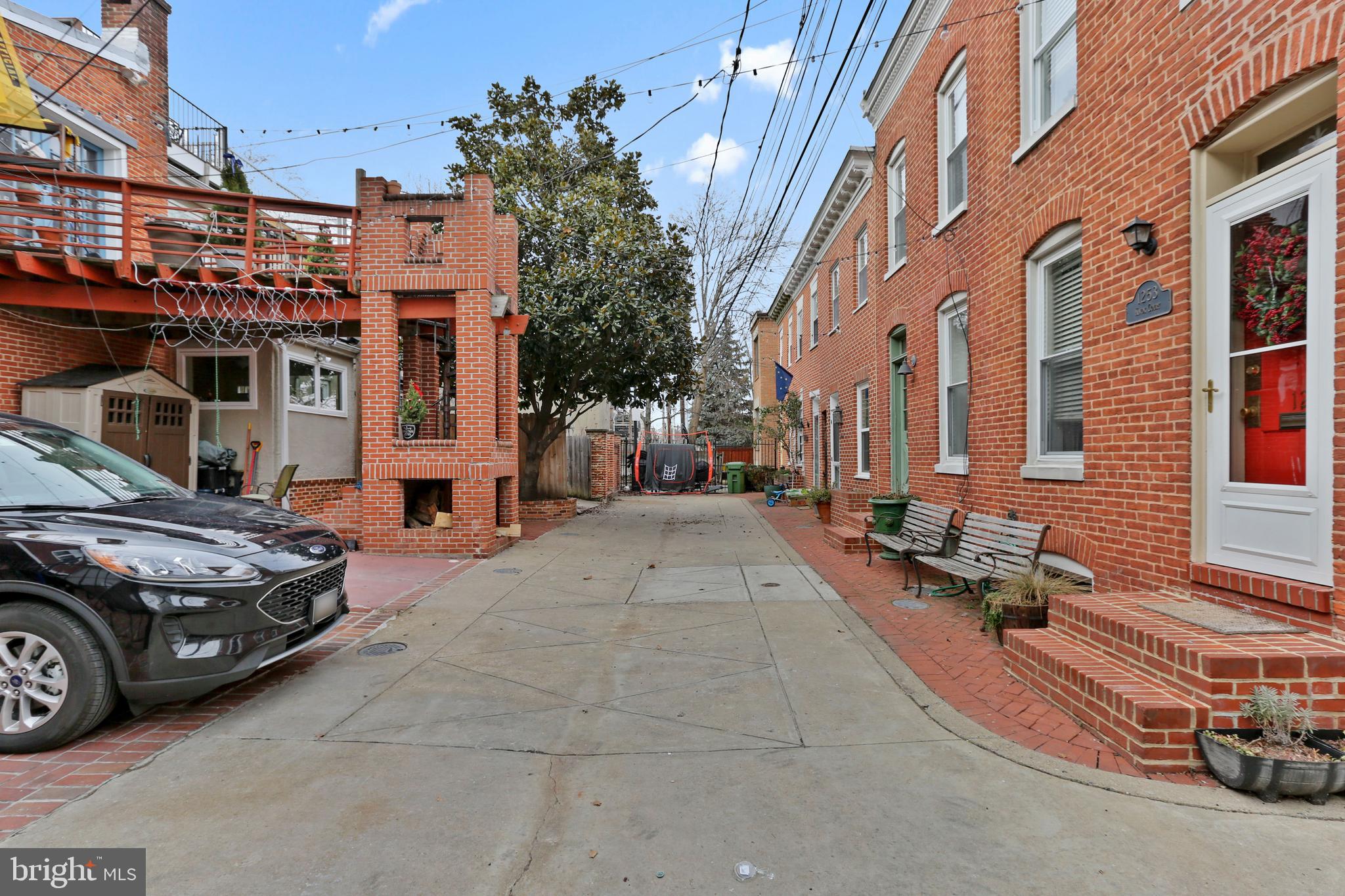 FEDERAL HILL HISTORIC DISTRICT - Residential