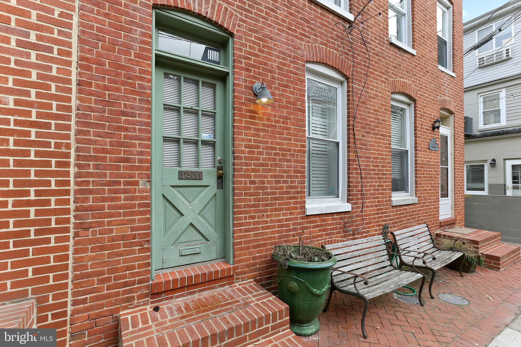 FEDERAL HILL HISTORIC DISTRICT - Residential