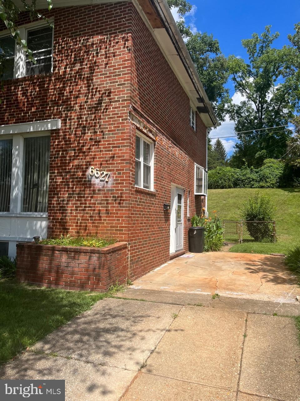 GWYNN OAK - Residential