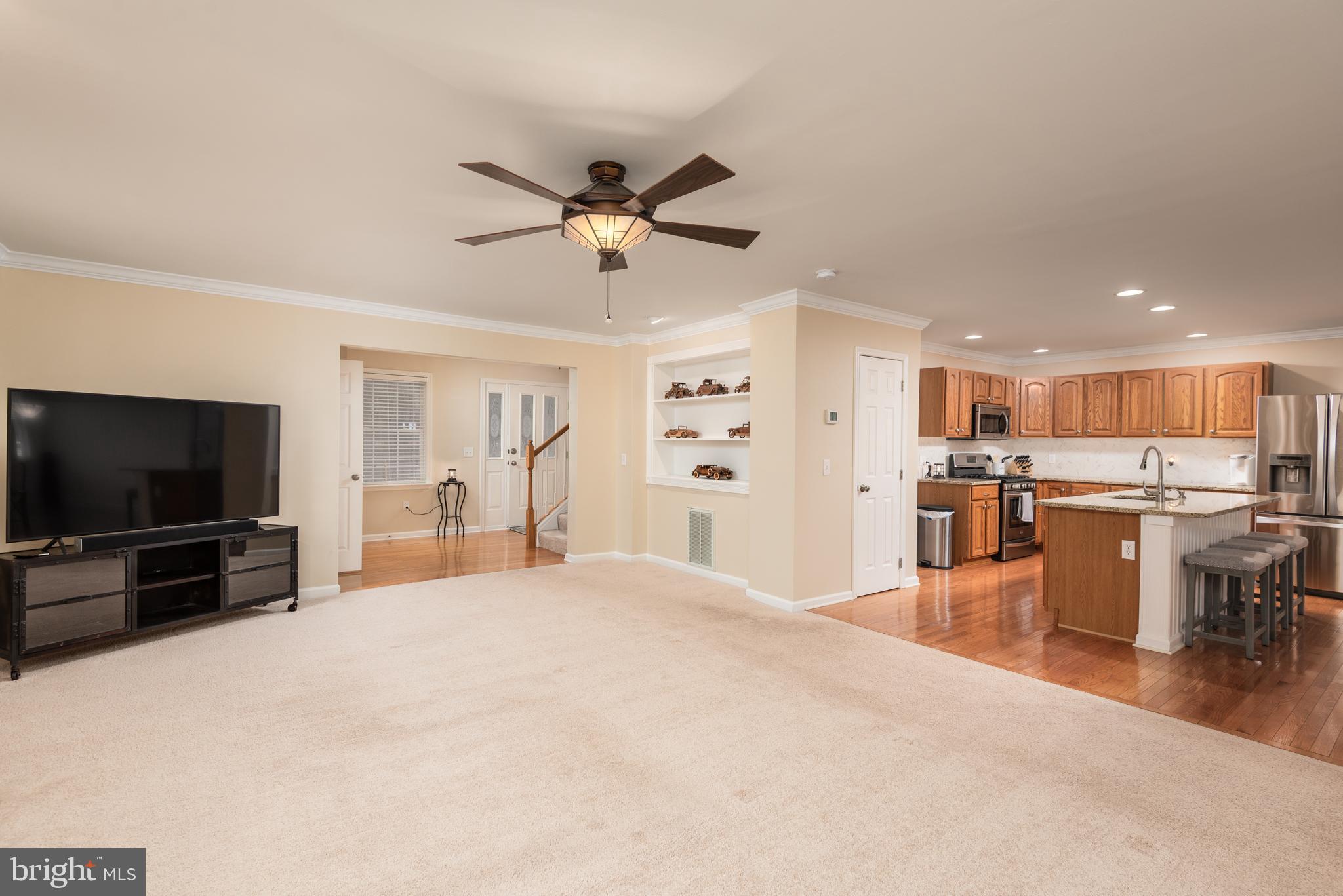 FAIRWAYS - Residential