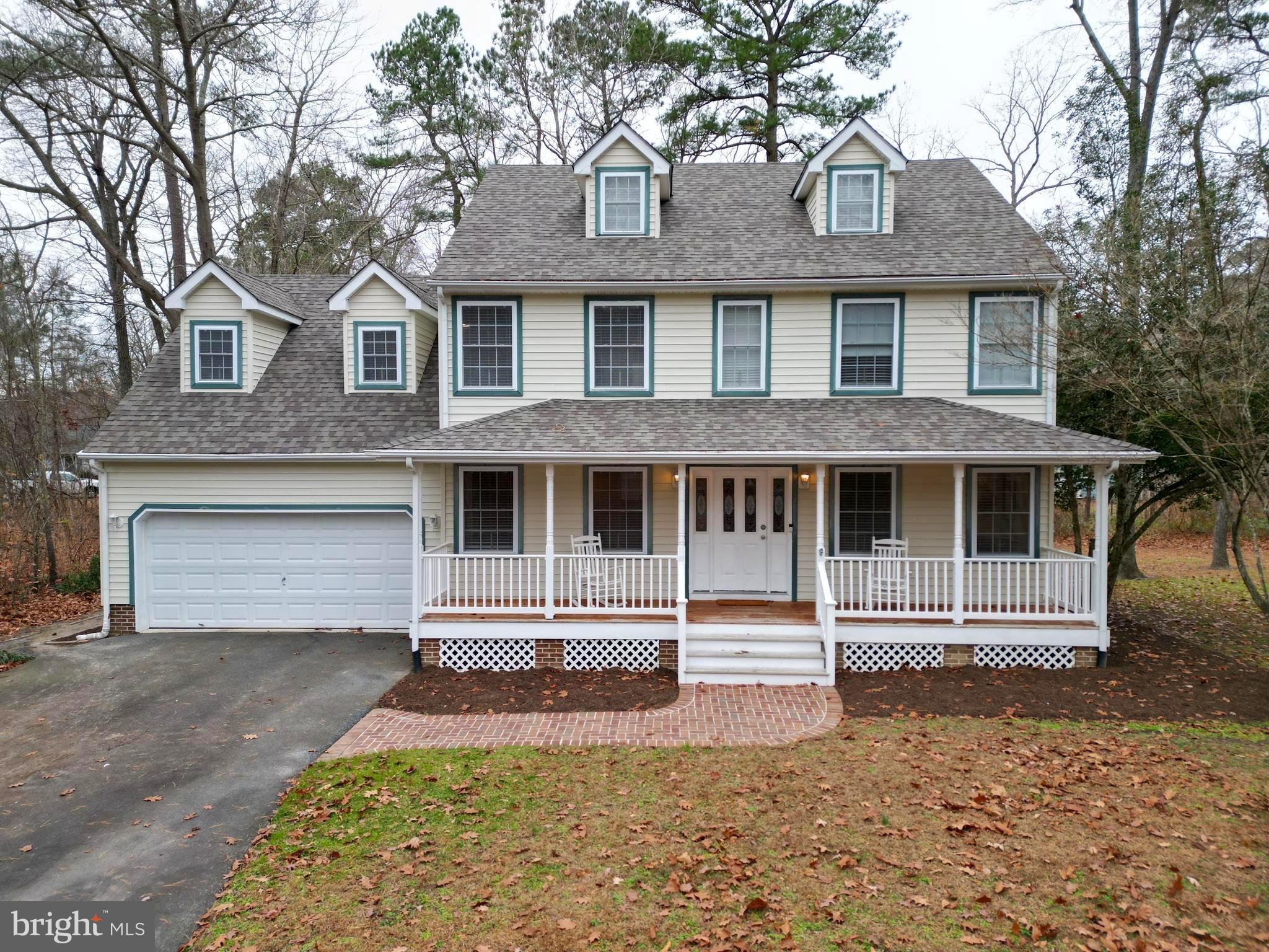 FAIRWAYS - Residential