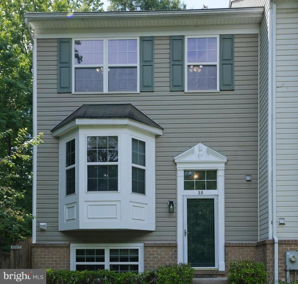 30 FLAXLEAF COURT