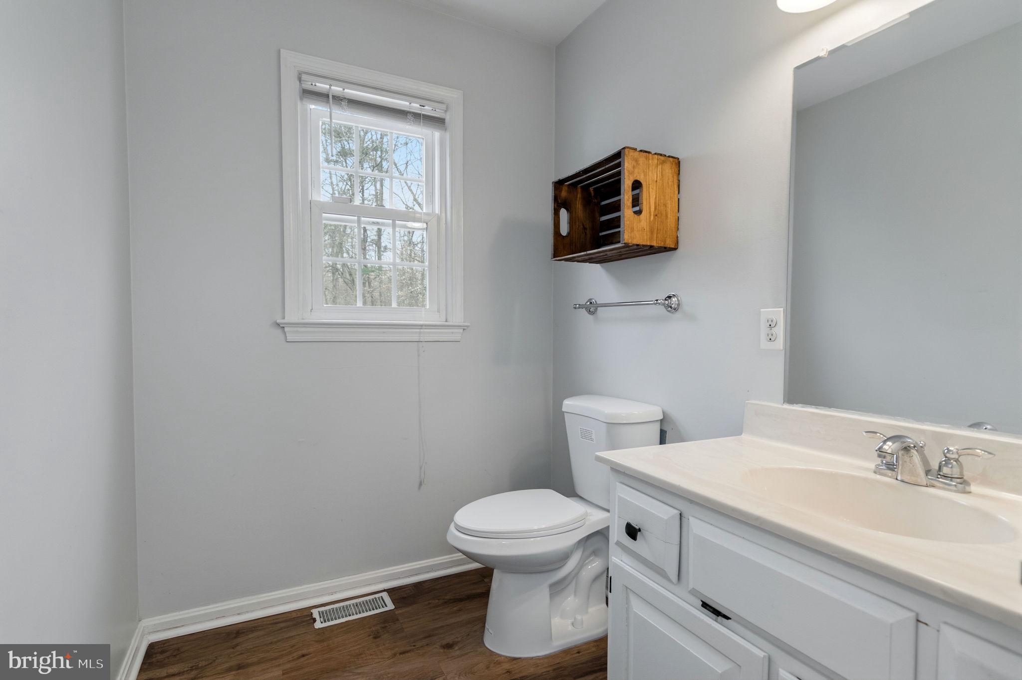 BREEZEWOOD - Residential