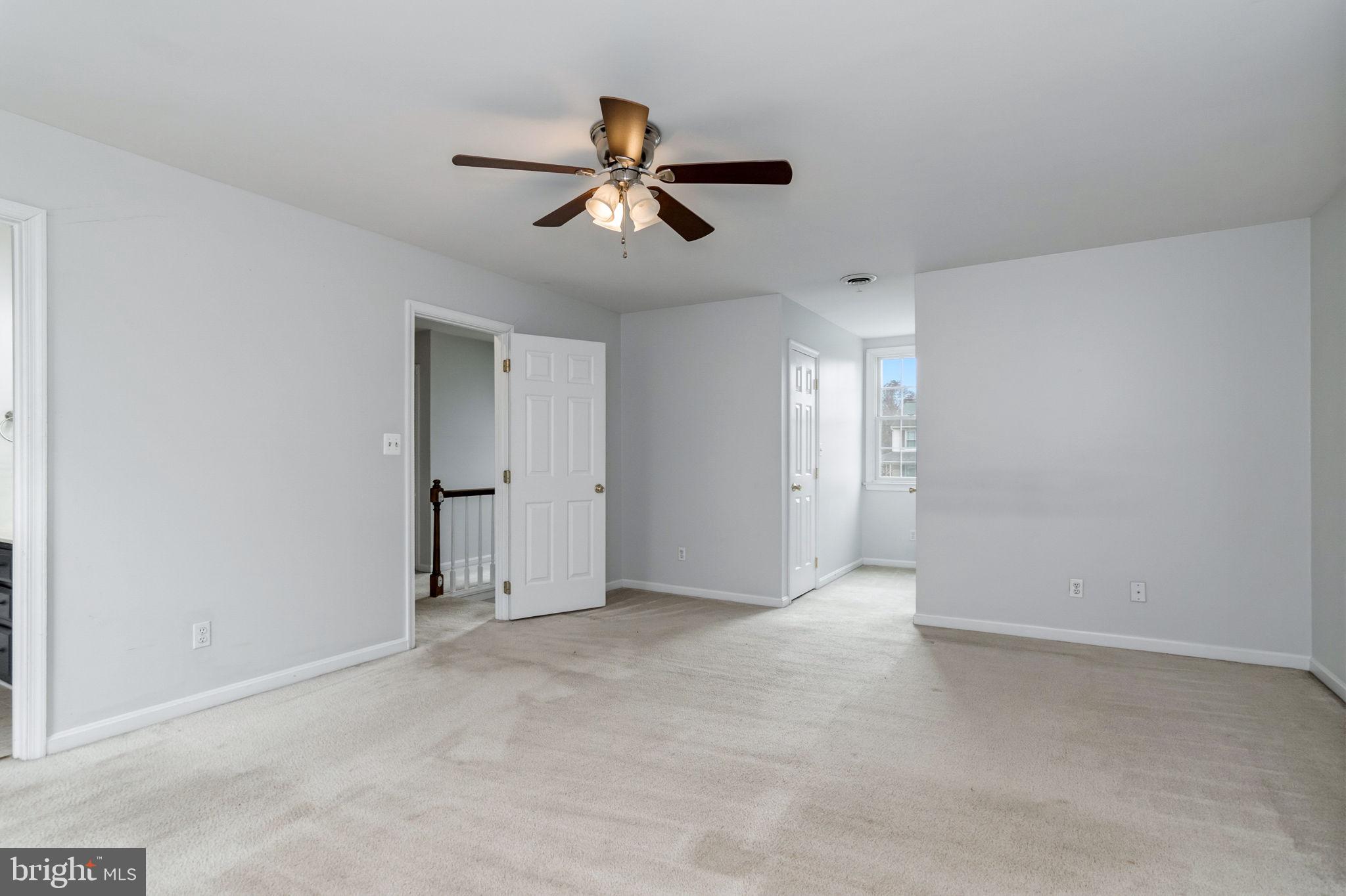 BREEZEWOOD - Residential