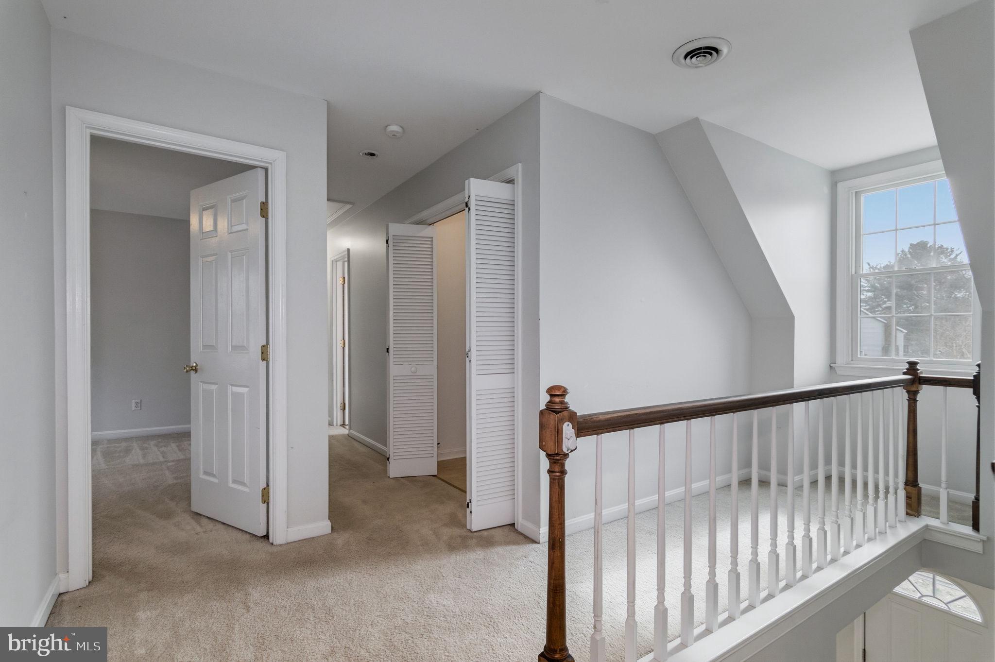 BREEZEWOOD - Residential