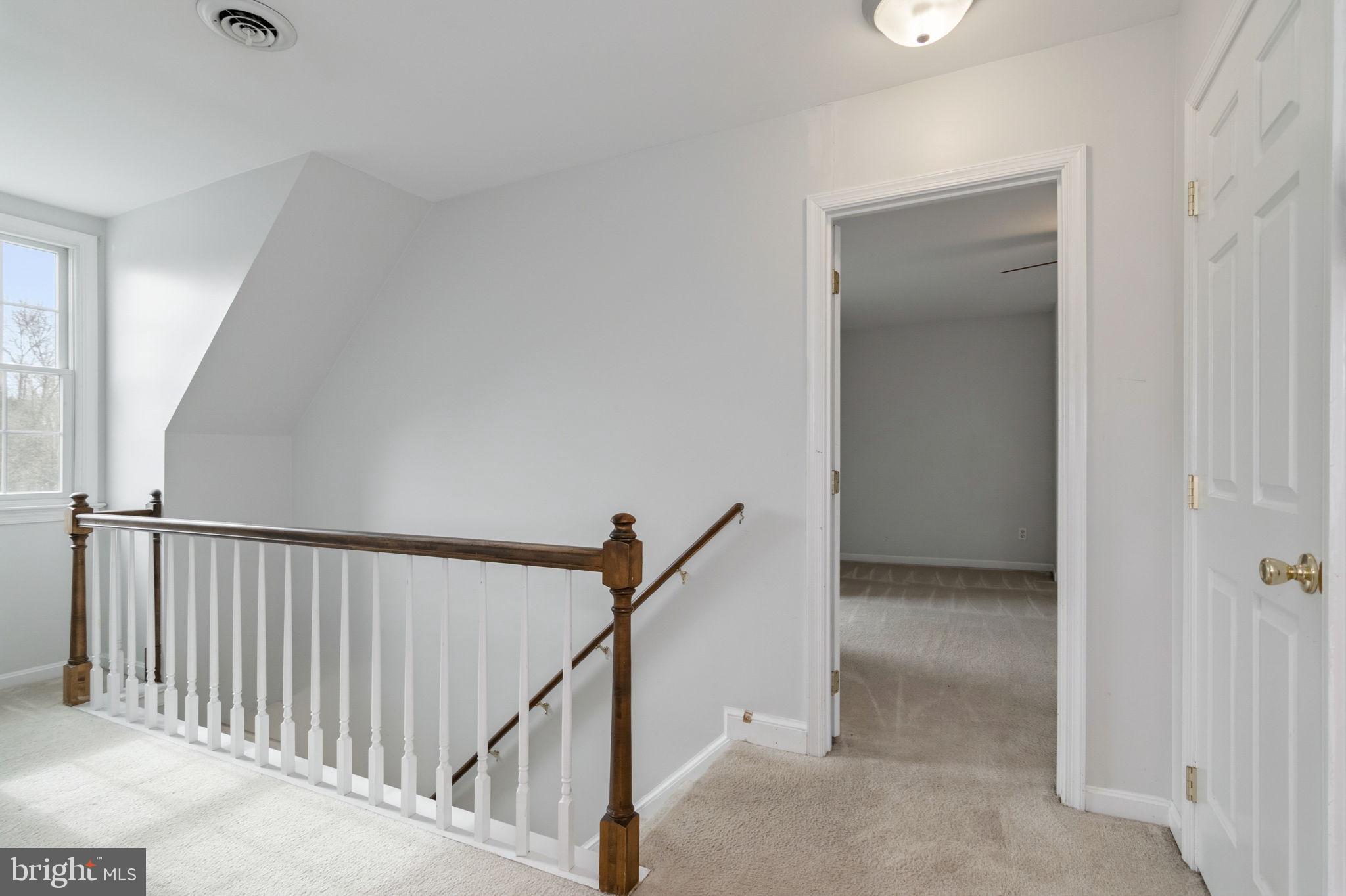 BREEZEWOOD - Residential