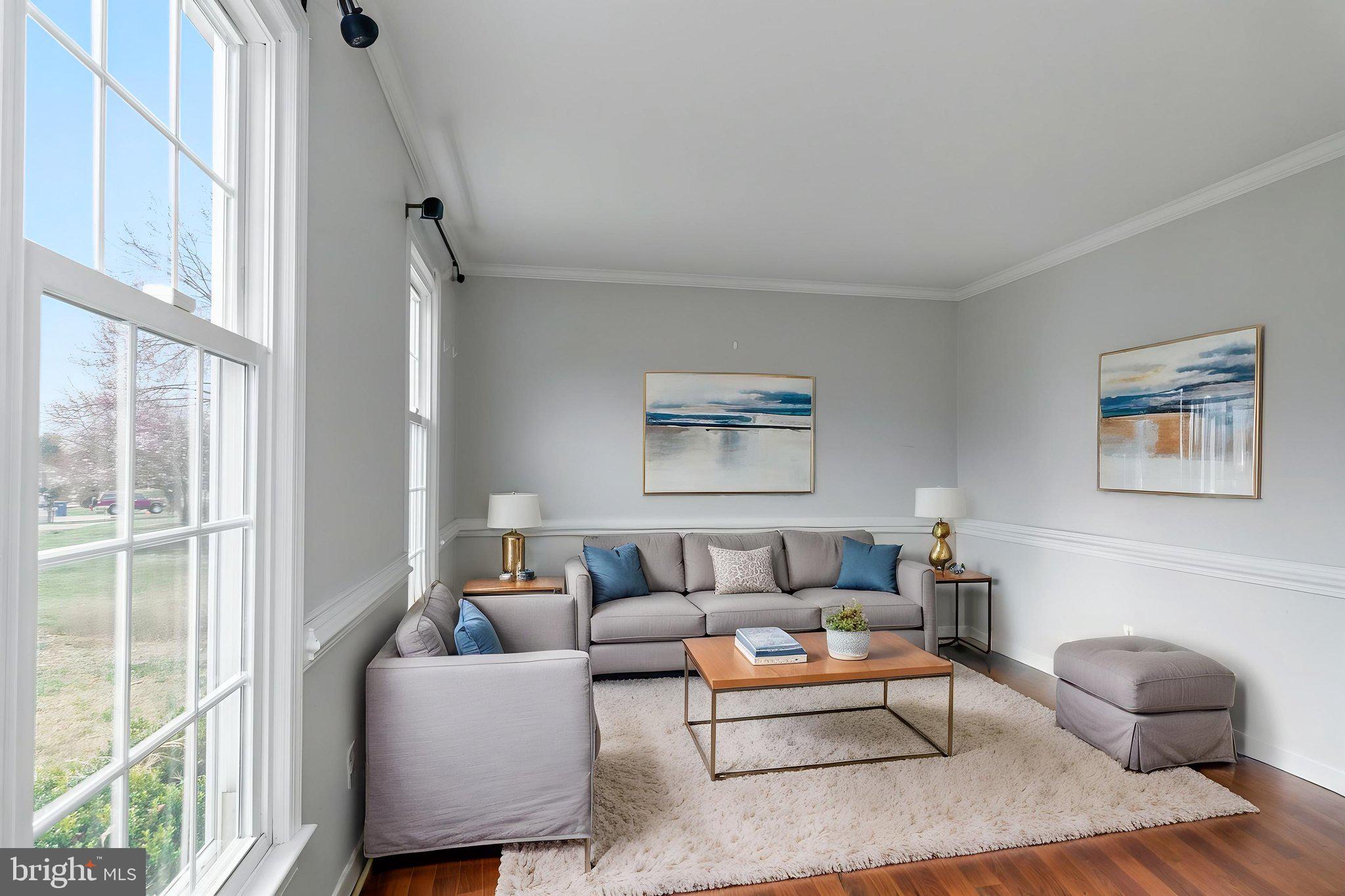 BREEZEWOOD - Residential